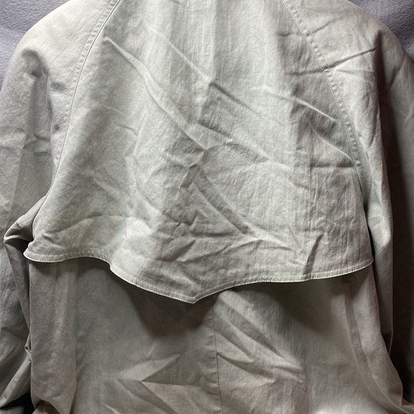 London Fog full length trench coat khaki colored size 12 regular - Picture 5 of 7